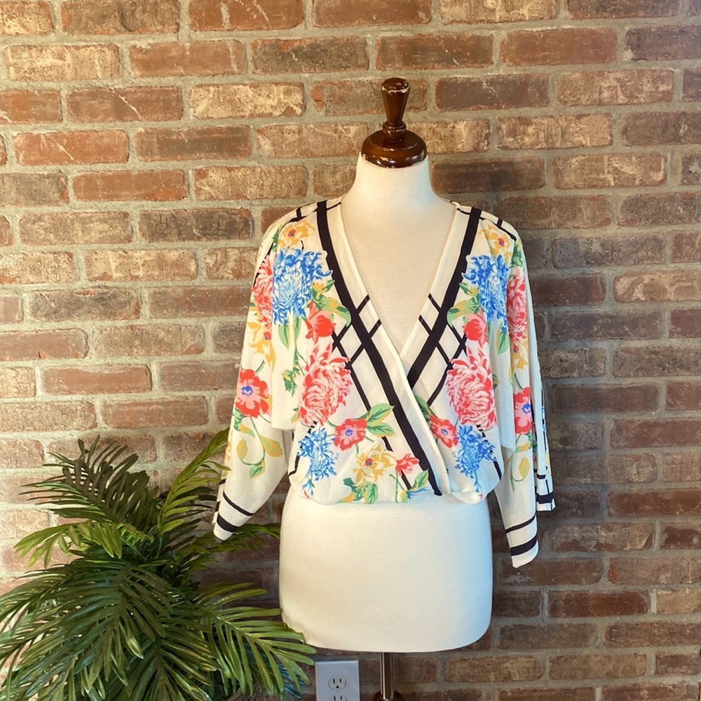 Flying Tomato small floral V- neck blouse